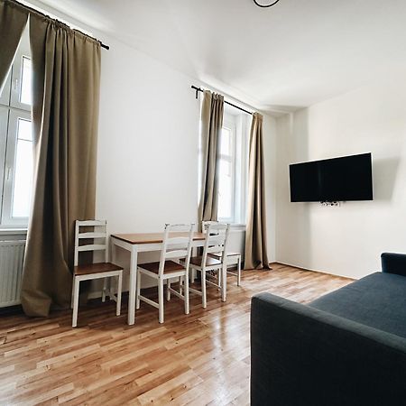 Apartamento Crimson Charm Praga Exterior foto
