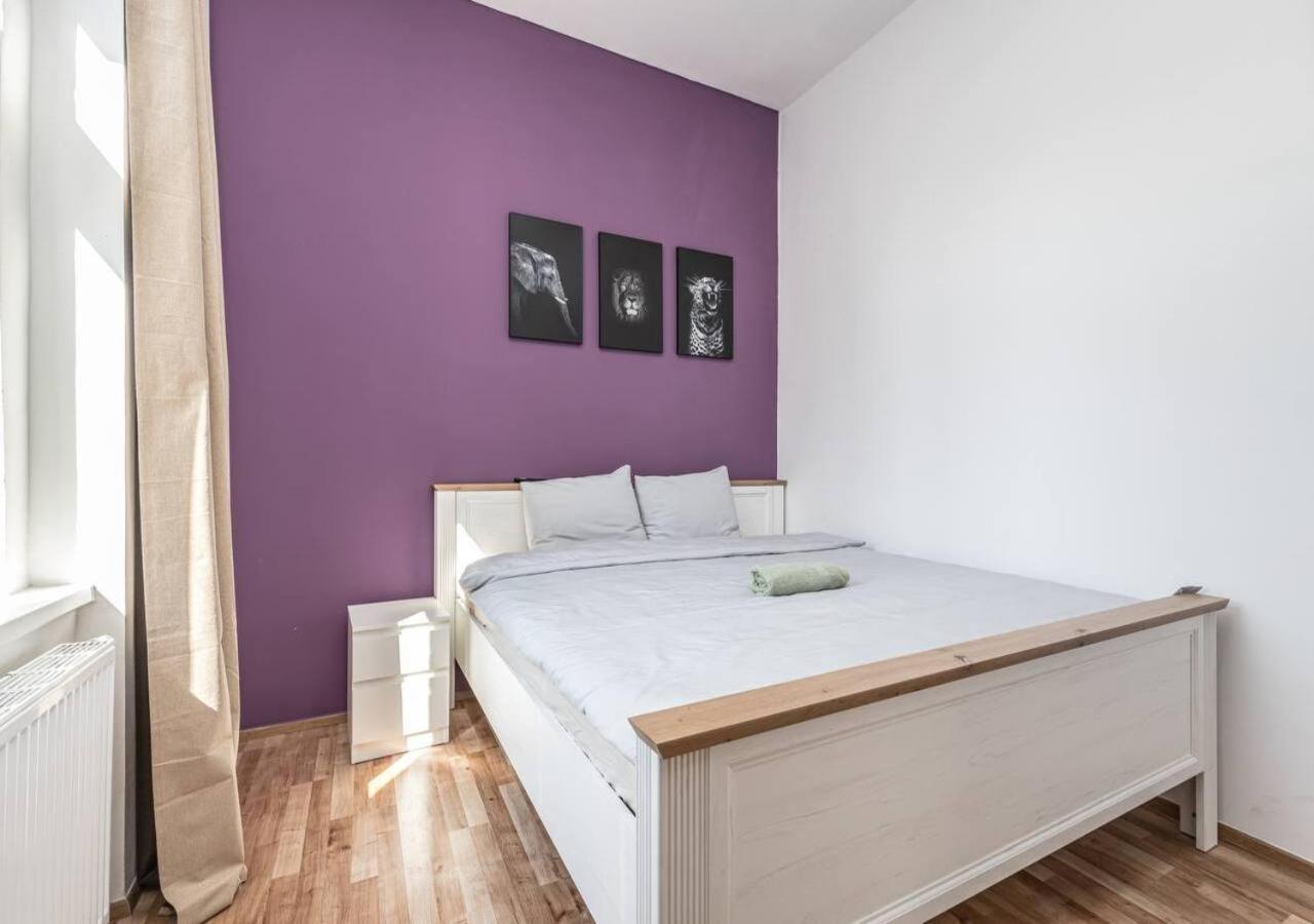 Apartamento Crimson Charm Praga Exterior foto